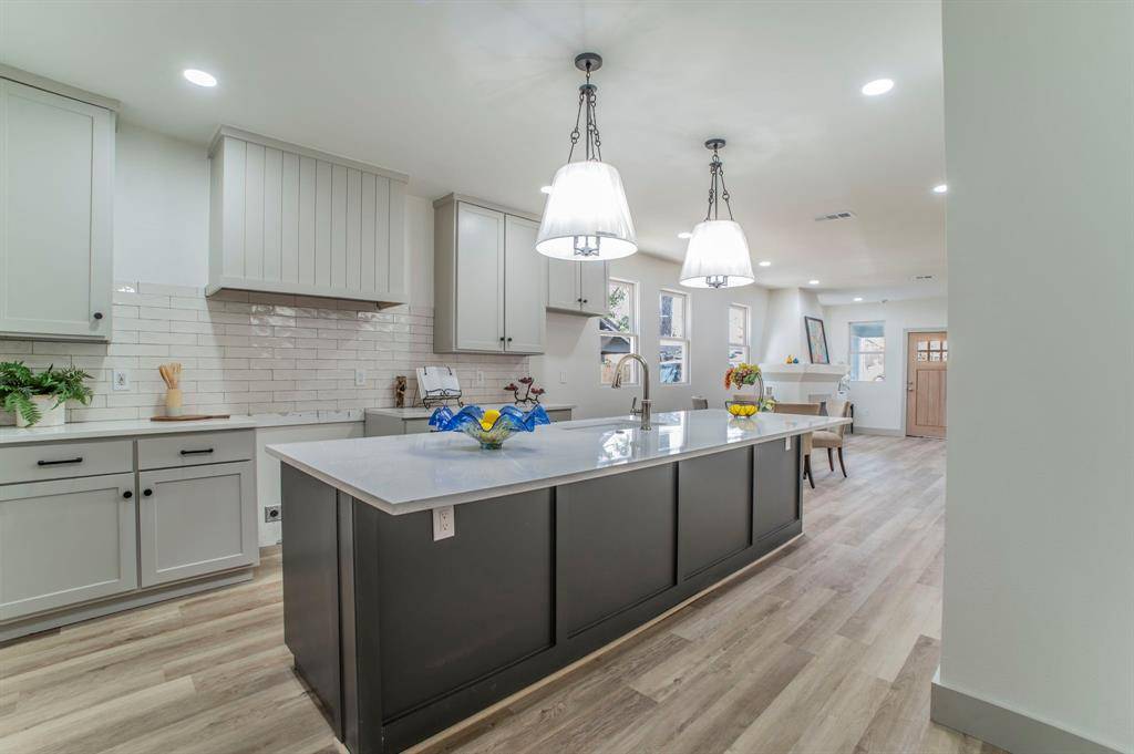 5914 Victor Street, Dallas, TX 75214