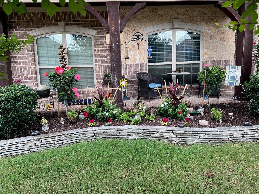 6153 Gibbons Creek Street, Fort Worth, TX 76179