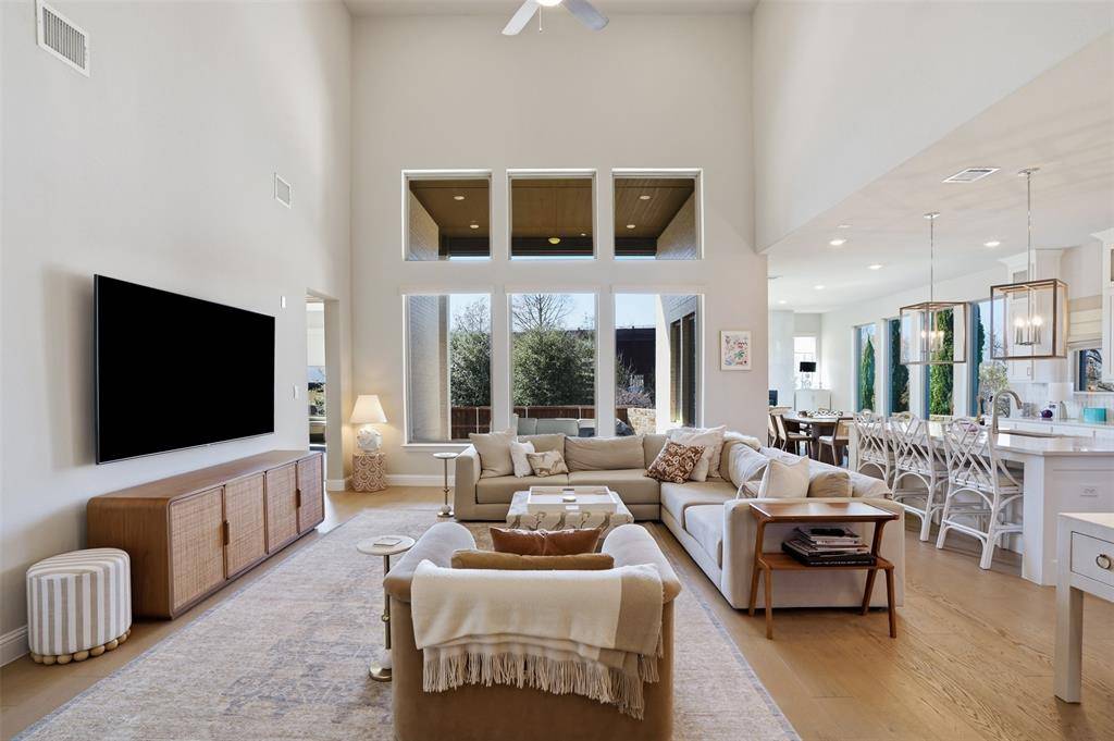 9435 Rockmount Drive, Dallas, TX 75243