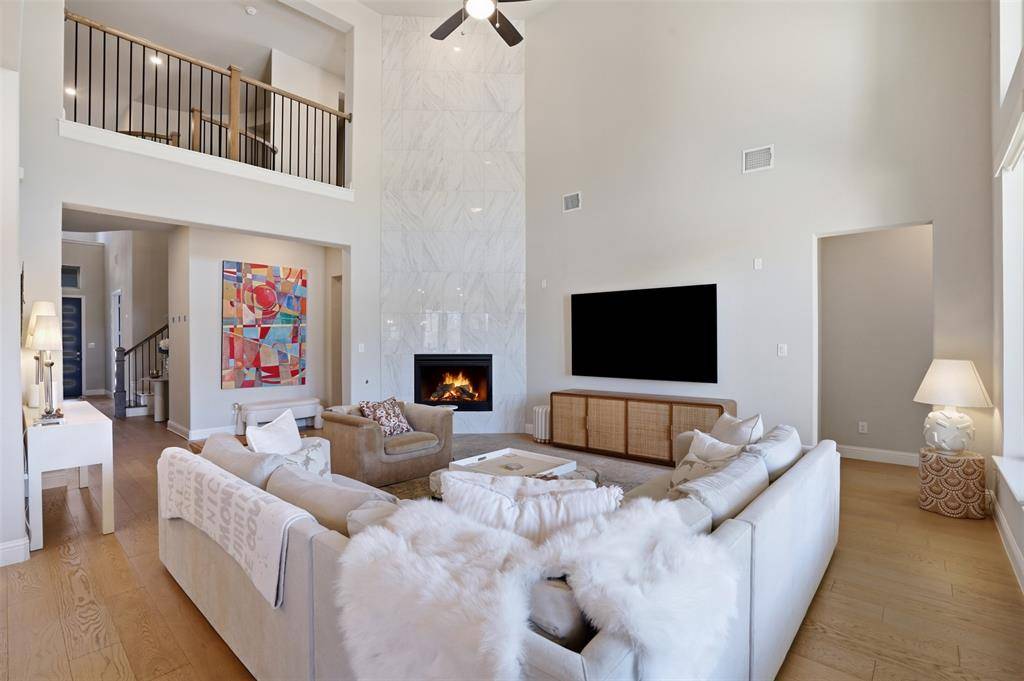 9435 Rockmount Drive, Dallas, TX 75243