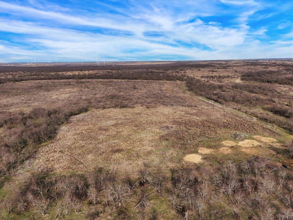 9784 County Line South, Axtell, TX 76624