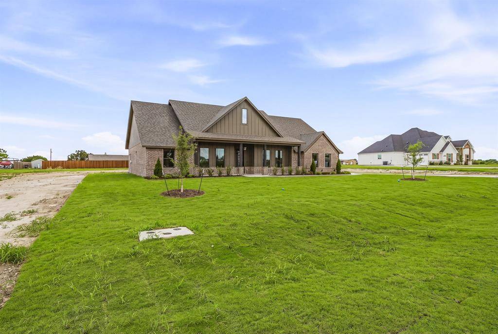 3155 Infinity Drive, Weatherford, TX 76087