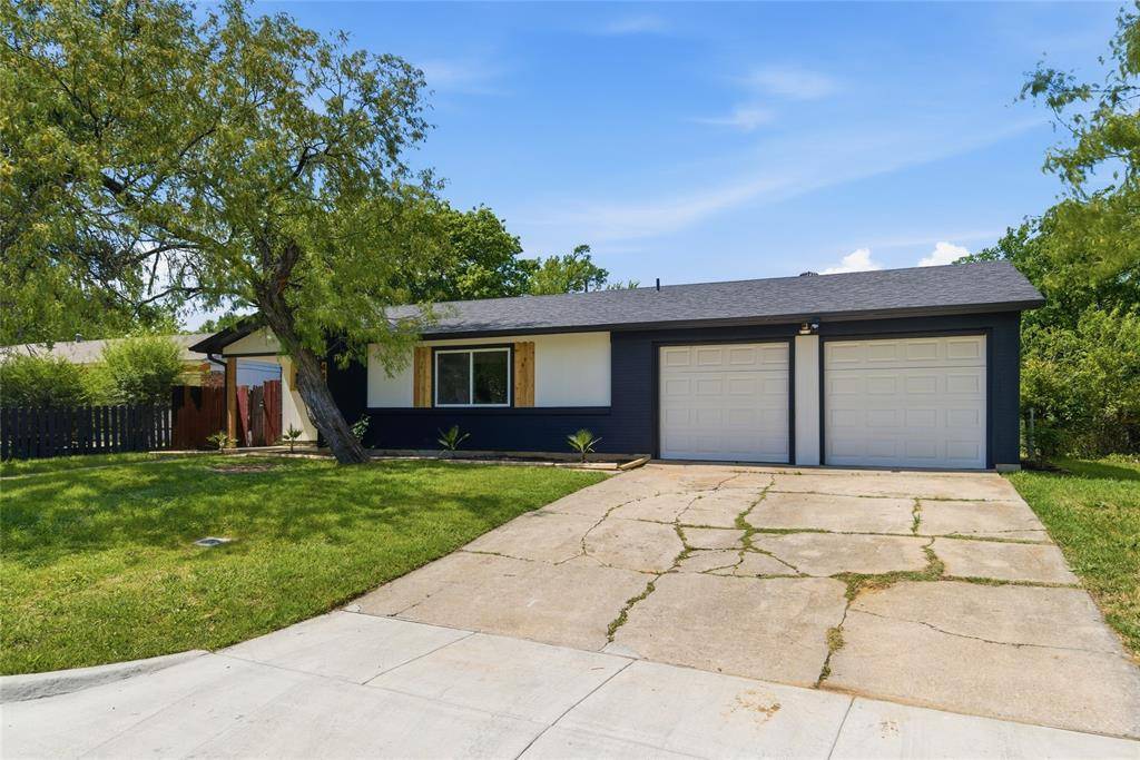 4474 Burke Road, Fort Worth, TX 76119