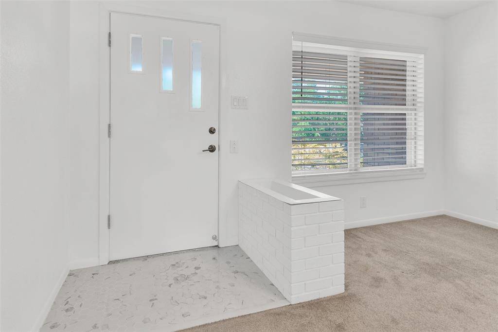 2711 W Morton Street, Denison, TX 75020