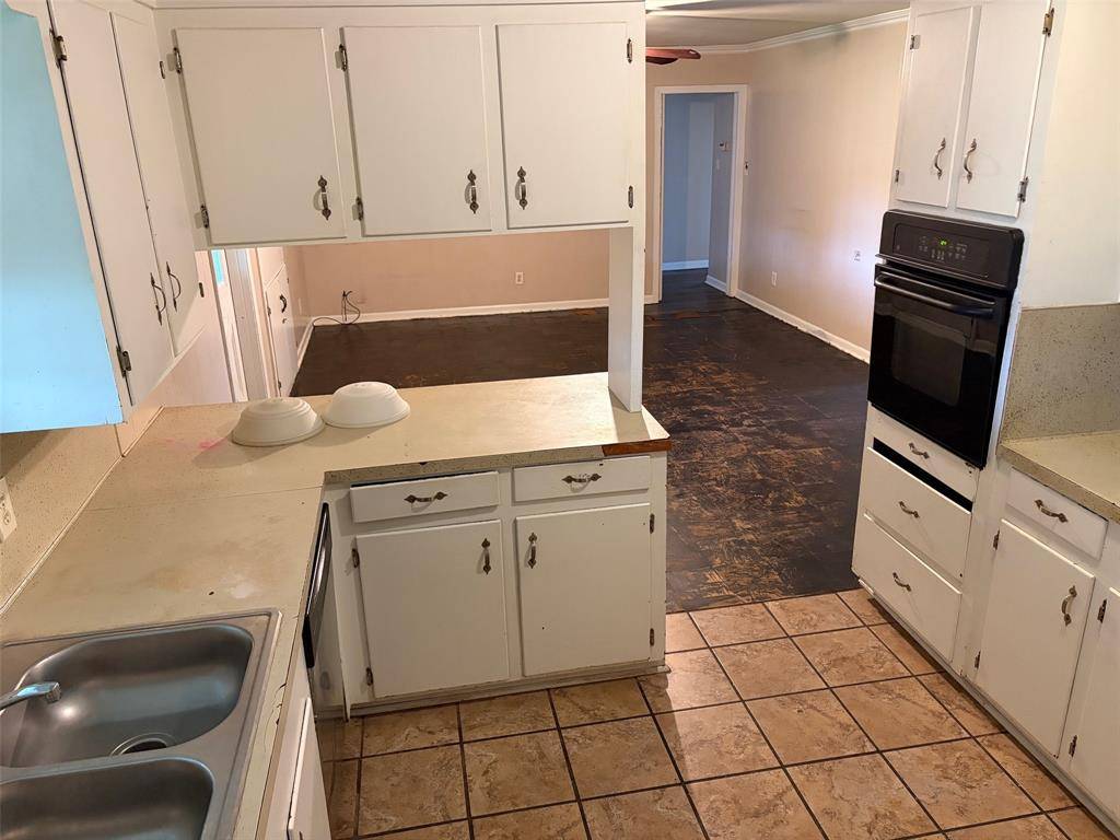 6121 Kathy Lane, Shreveport, LA 71105