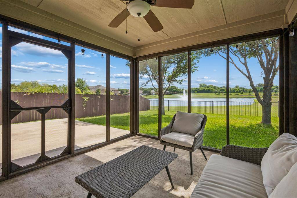 9118 Rainland Court, Arlington, TX 76002