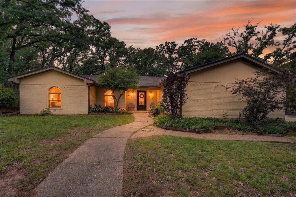 5714 Cherrywood Lane, Arlington, TX 76016