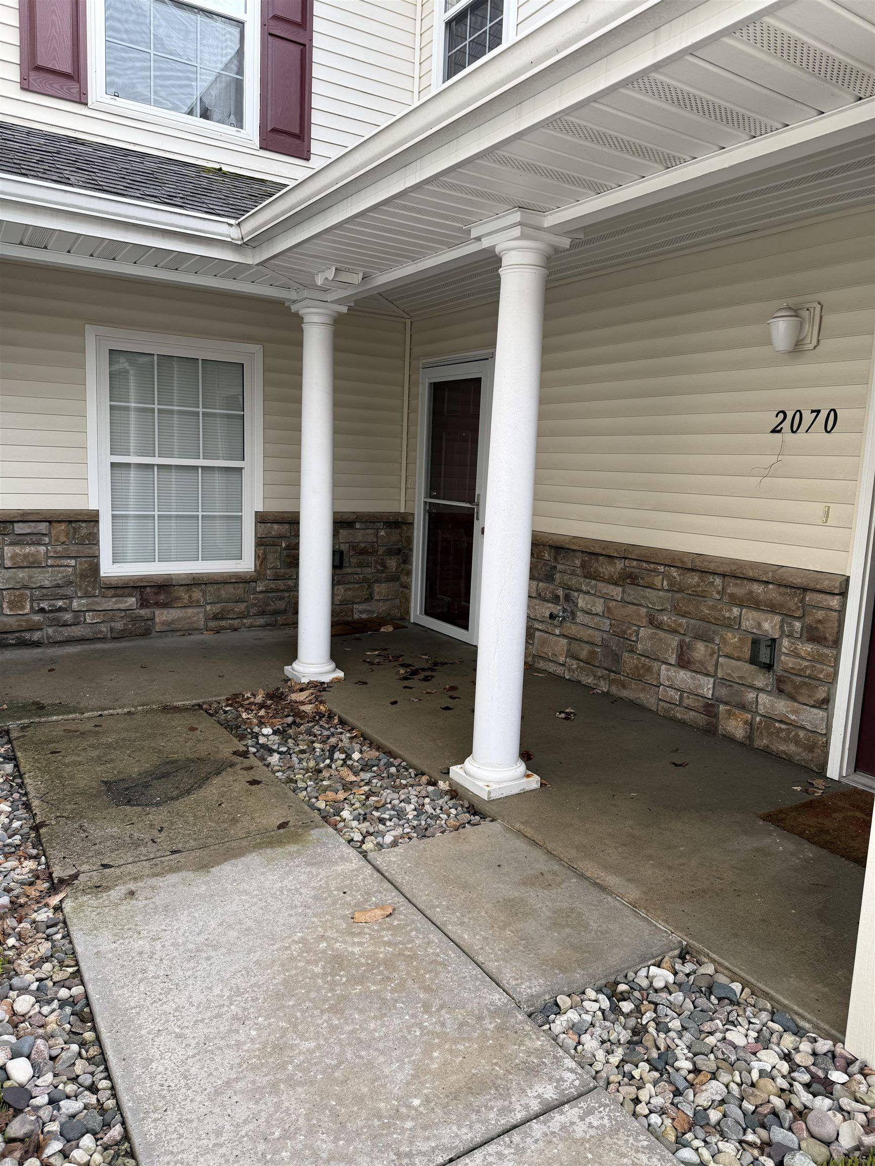 2068 Chelsea LN, Garfield Twp, MI 49684