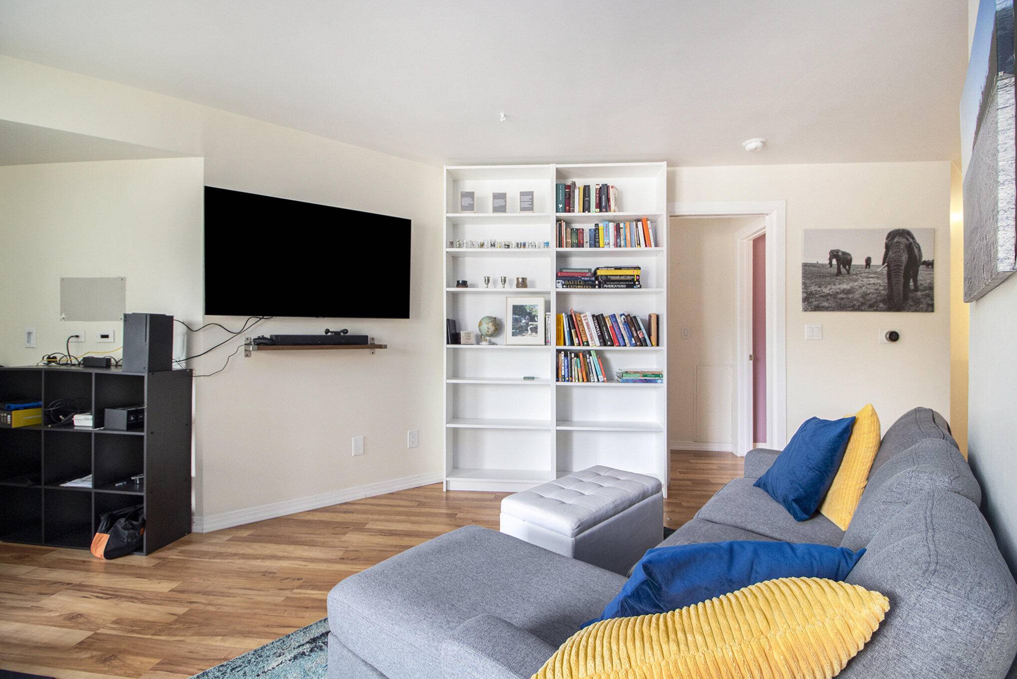 2221 S Huron Pkwy #2, Ann Arbor, MI 48104