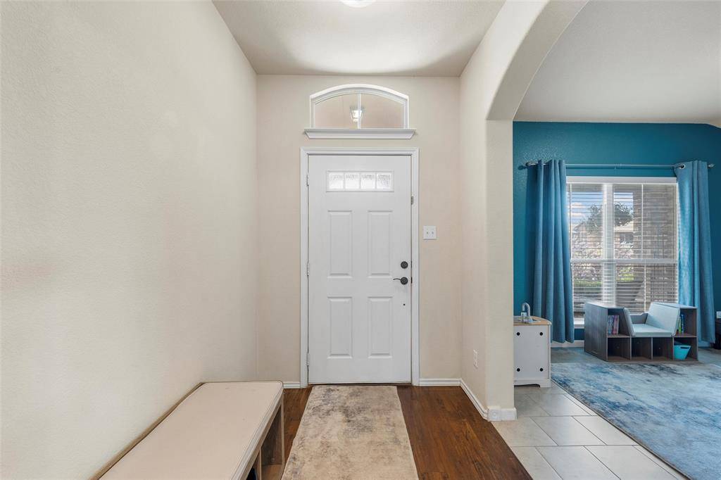 2700 gilchrist Drive, Lorena, TX 76655