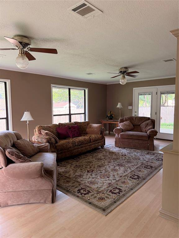 1202 RED OAK, Ennis, TX 75119