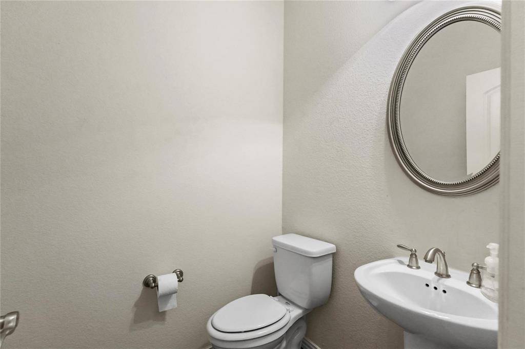 546 Alexandra Avenue, Richardson, TX 75081