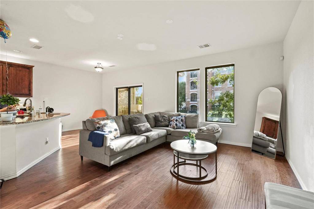 546 Alexandra Avenue, Richardson, TX 75081