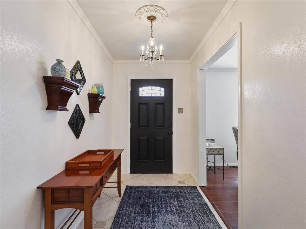 304 Ridgewood Drive, Richardson, TX 75080