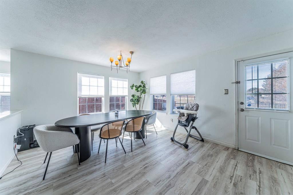 2216 La Salle Trail, Grand Prairie, TX 75052