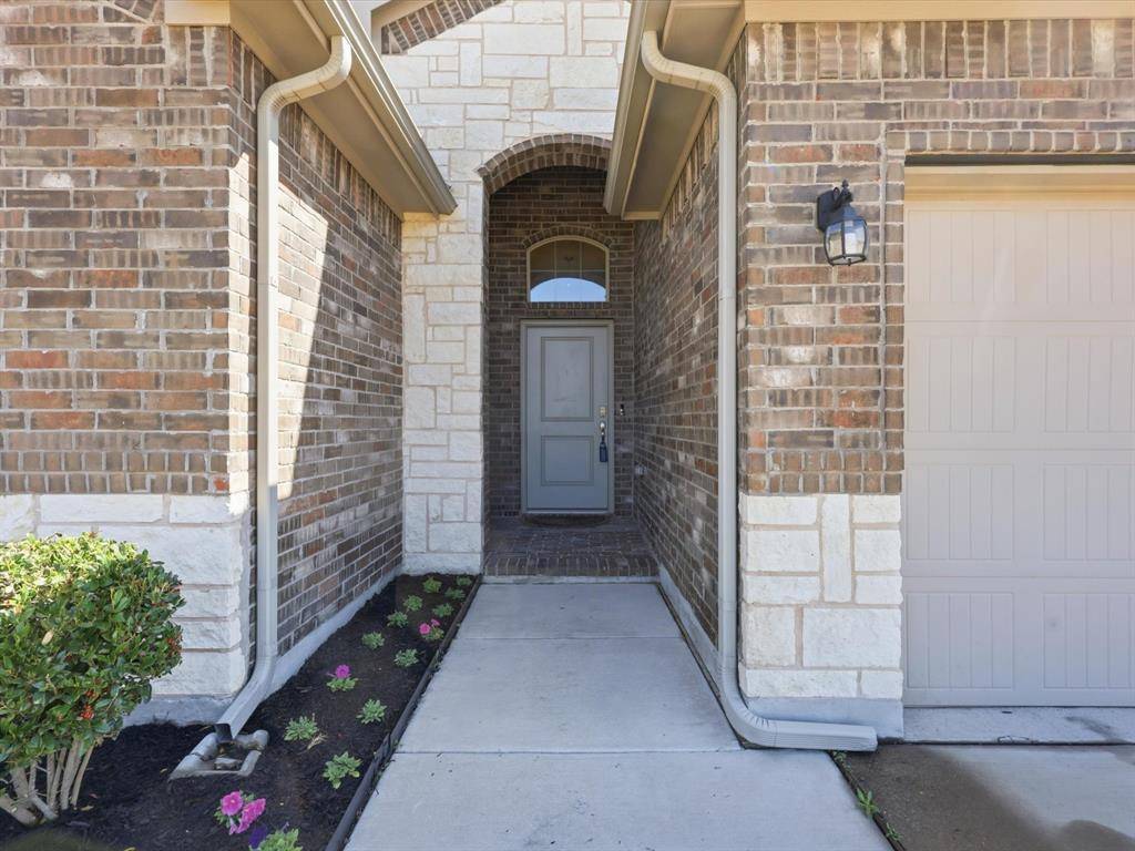 448 Regatta Lane, Azle, TX 76020