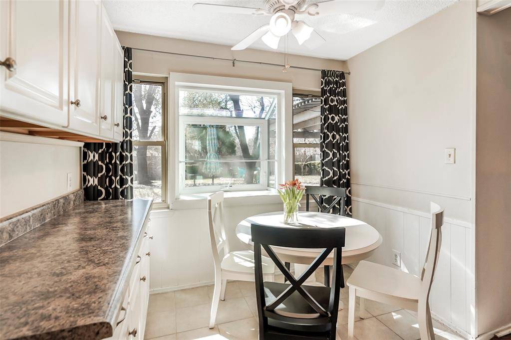 1822 E Cedar Elm Drive, Arlington, TX 76012