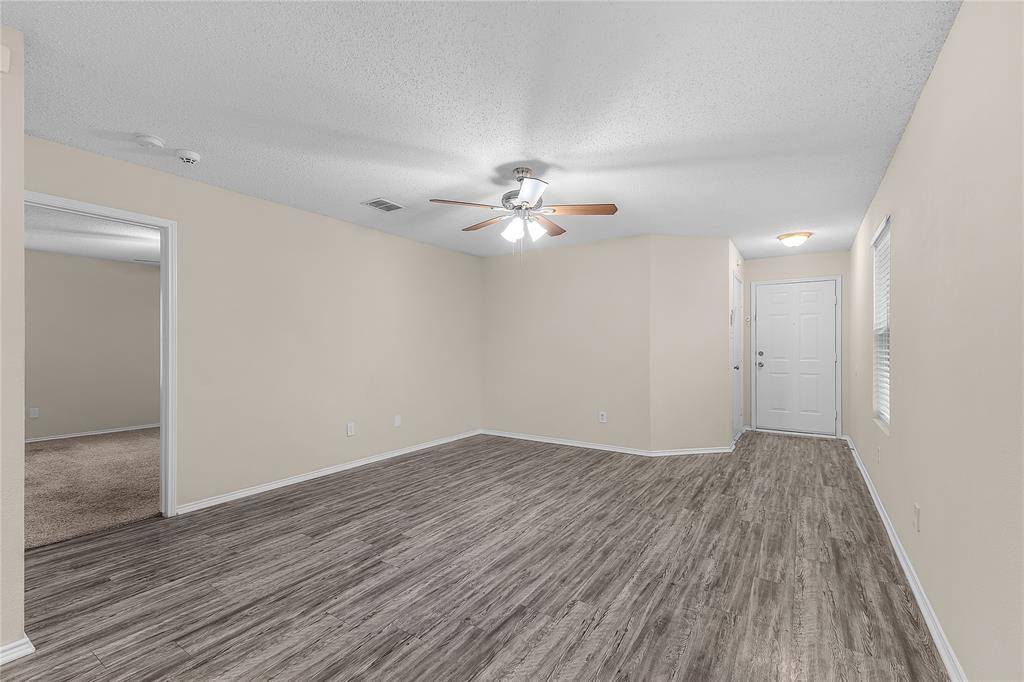 4884 Waterford Drive, Fort Worth, TX 76179