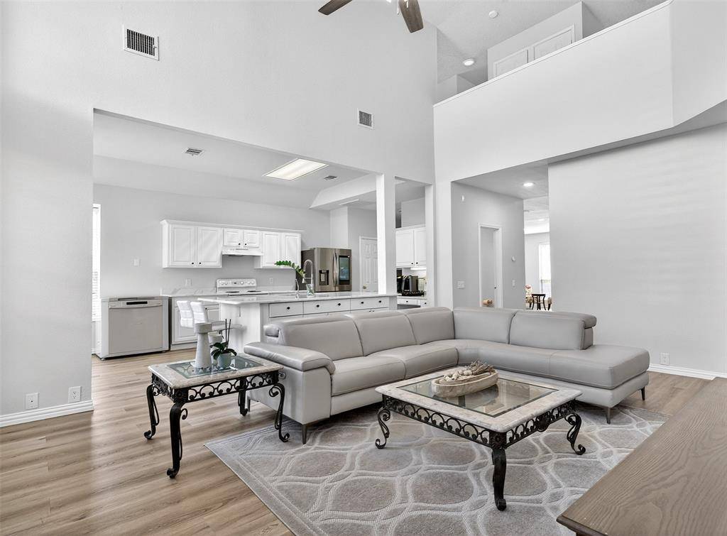 7900 Rushmore Road, Fort Worth, TX 76137