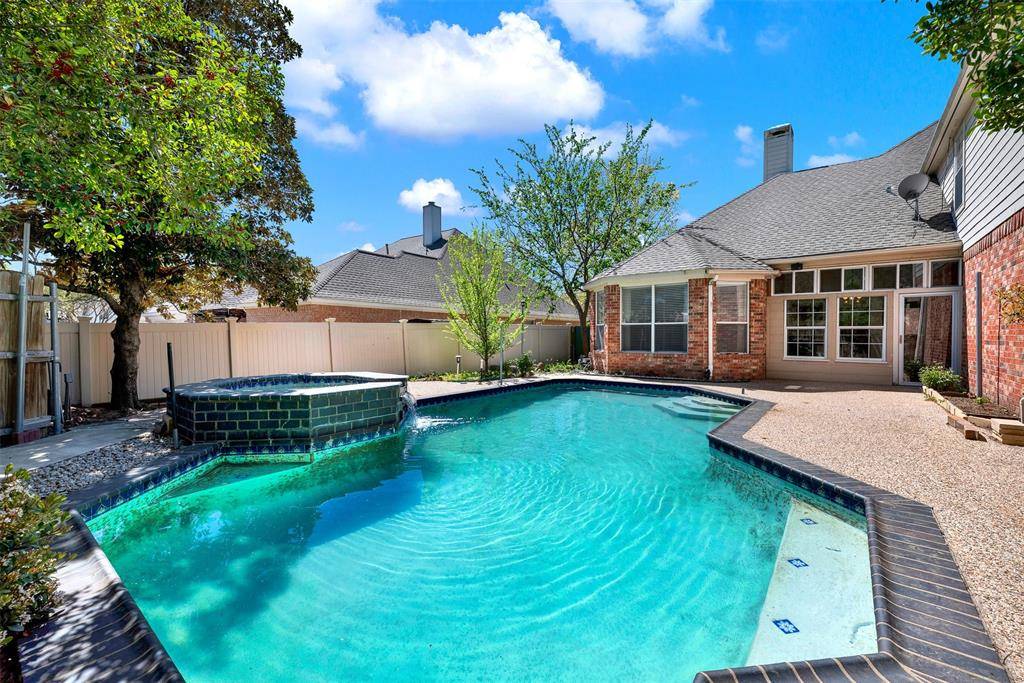 3608 Mackenzie Lane, Richardson, TX 75082