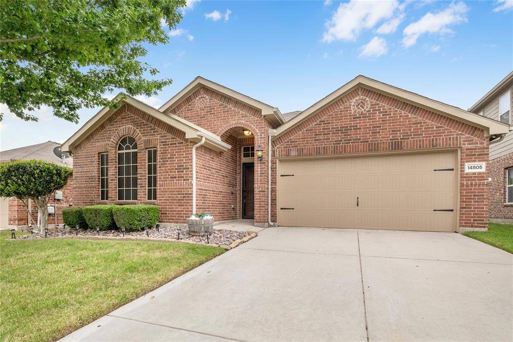 14505 Broomstick Road, Fort Worth, TX 76052