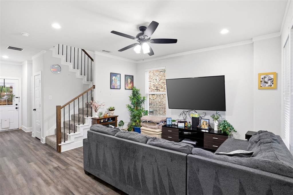 100 Newport Place, Mesquite, TX 75149