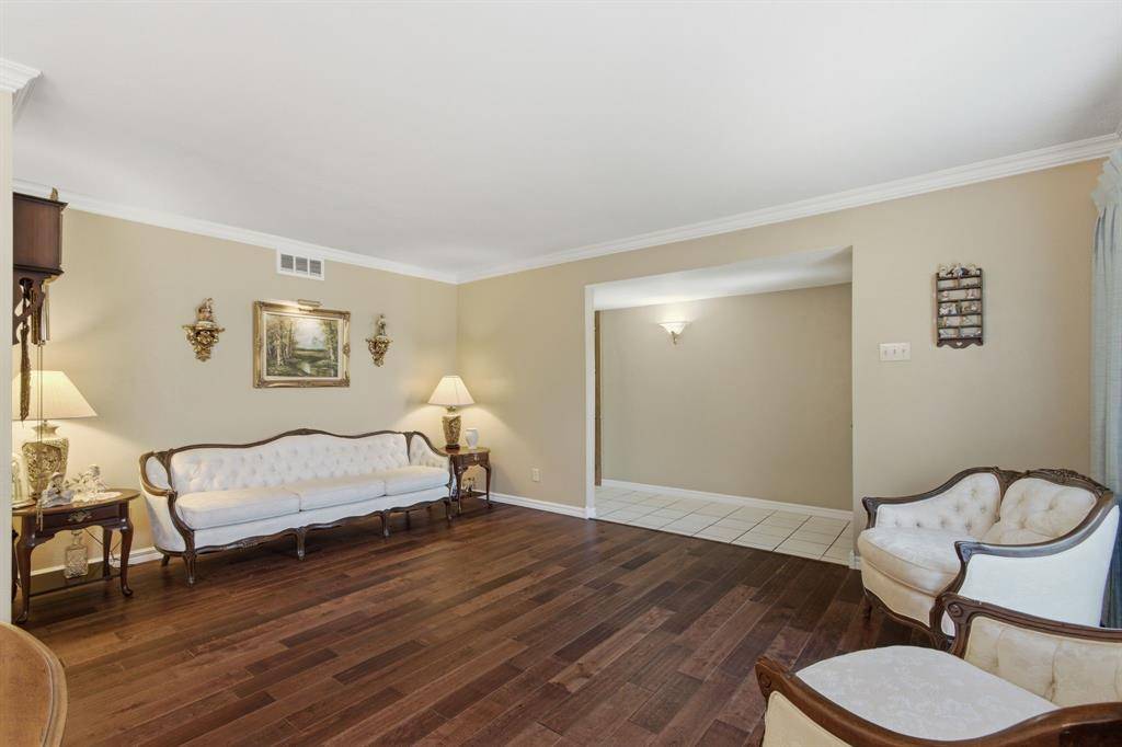 3128 Barton Road, Carrollton, TX 75007