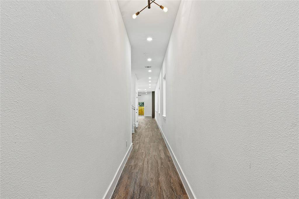 2616 Birmingham Avenue, Dallas, TX 75215