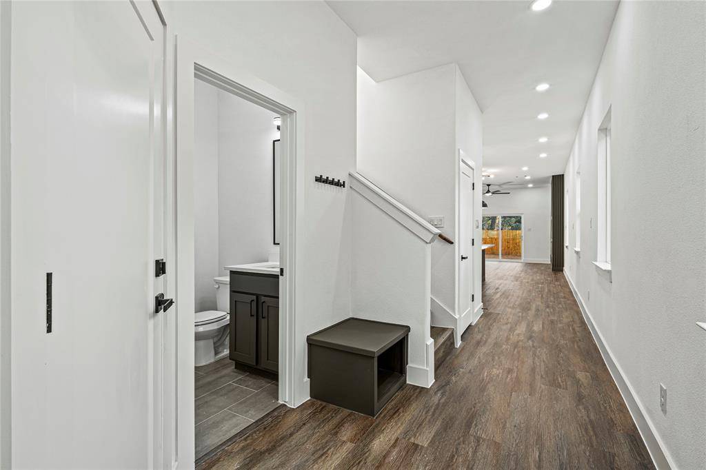 2616 Birmingham Avenue, Dallas, TX 75215