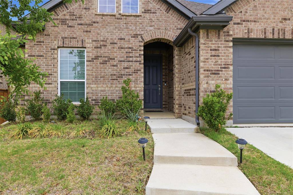 7029 Buffalo Cross Trail, Fort Worth, TX 76120