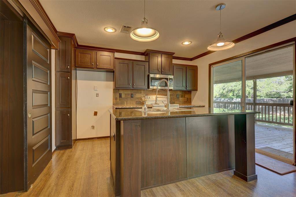 119 Post Oak Road, Whitney, TX 76692