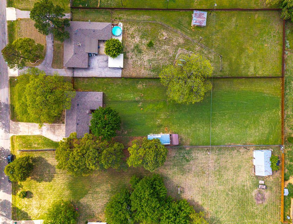 2004 Tarver Road, Burleson, TX 76028