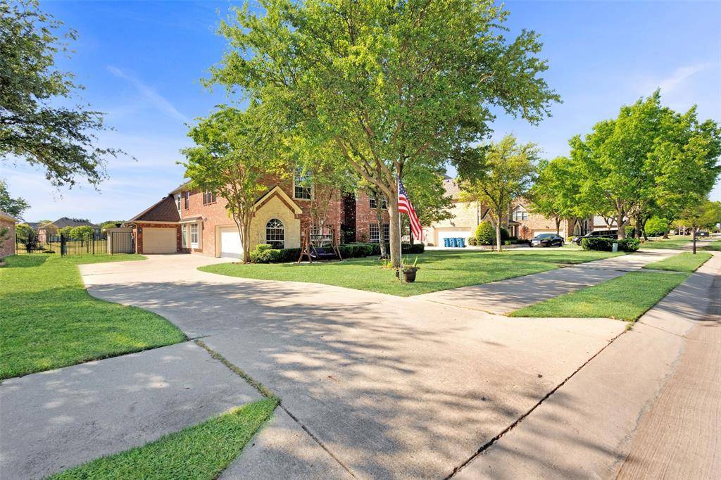 10414 Broadmoor Lane, Rowlett, TX 75089