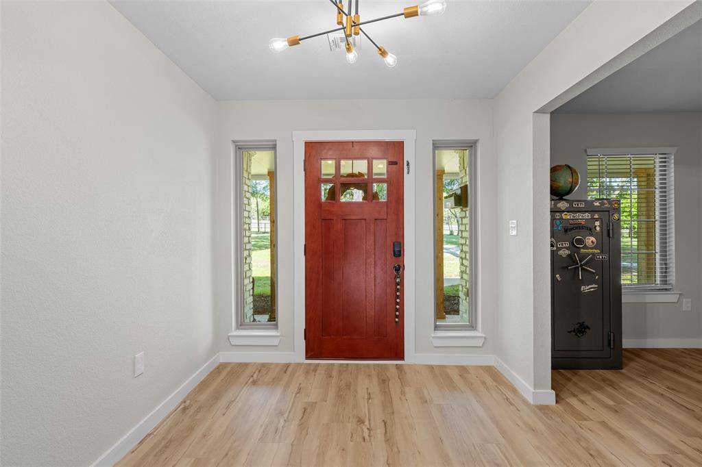 7718 N River Crossing, Waco, TX 76633