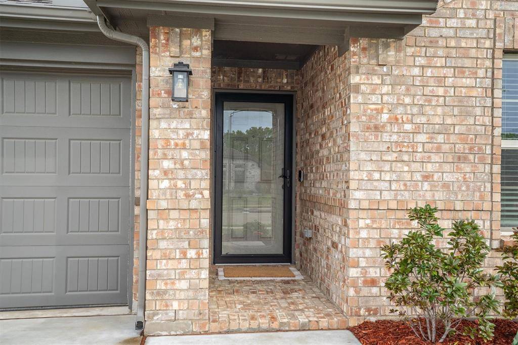 1406 Quail Creek Drive, Cleburne, TX 76033