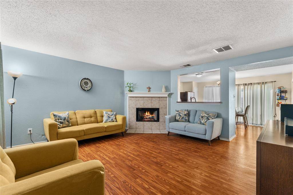 3433 Pinebrook Drive, Dallas, TX 75241