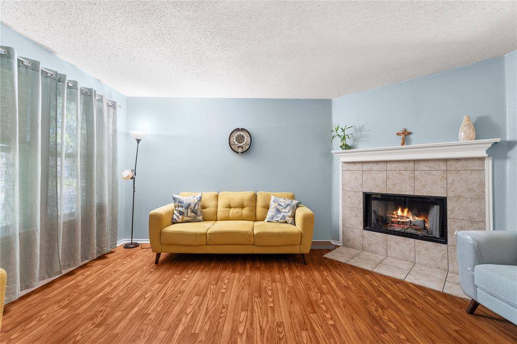 3433 Pinebrook Drive, Dallas, TX 75241