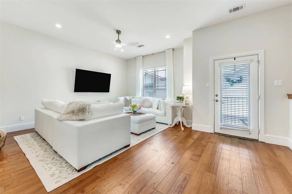 5916 Hudson Street #10, Dallas, TX 75206