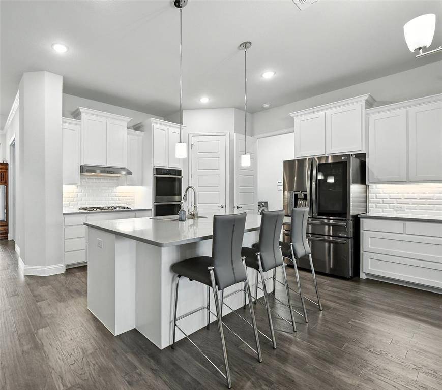 5220 Ravine Ridge Court, Flower Mound, TX 76262