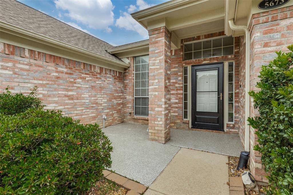 5673 Rockport Lane, Haltom City, TX 76137