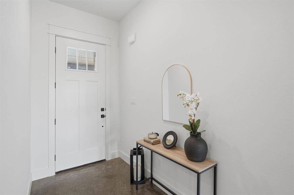 948 Huckleberry Lane, Tolar, TX 76476