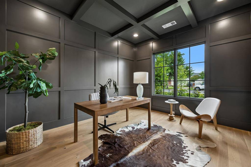 4606 Cowan Avenue, Dallas, TX 75209