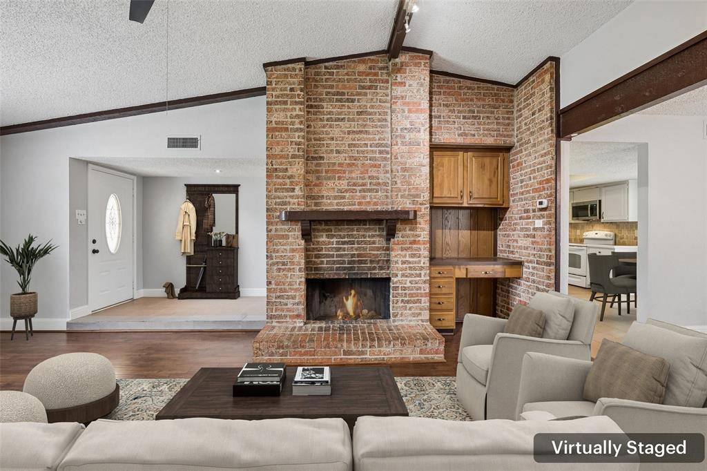 2910 Hazelwood Drive, Garland, TX 75044