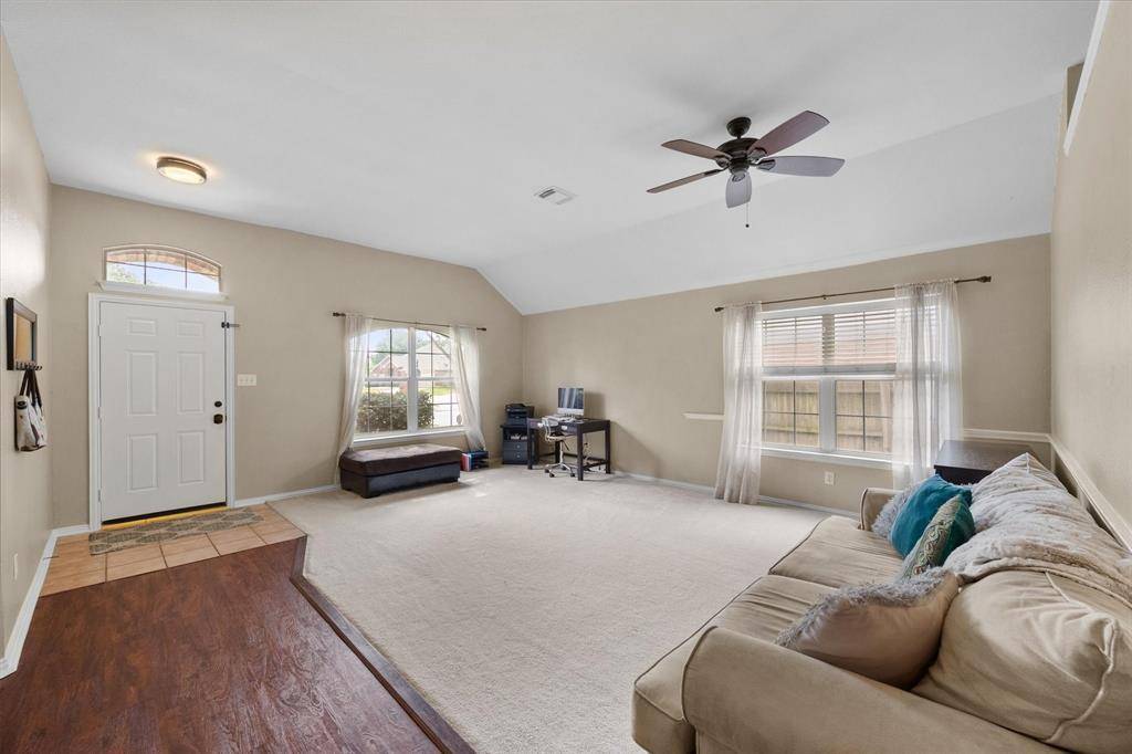 13 Willowstone Court, Mansfield, TX 76063