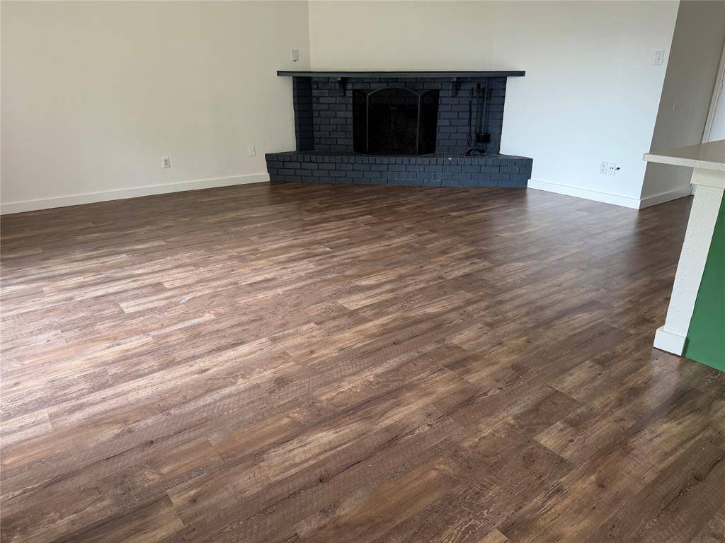 304 Long Canyon Drive, Mesquite, TX 75150