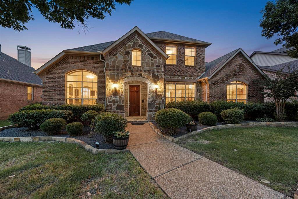 404 Broken Sword Drive, Lewisville, TX 75056
