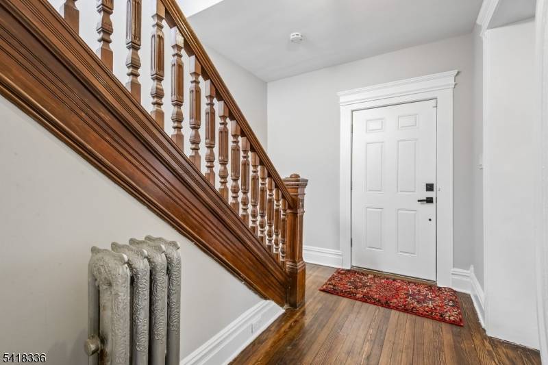 69 Myrtle St, Bloomfield Twp., NJ 07003