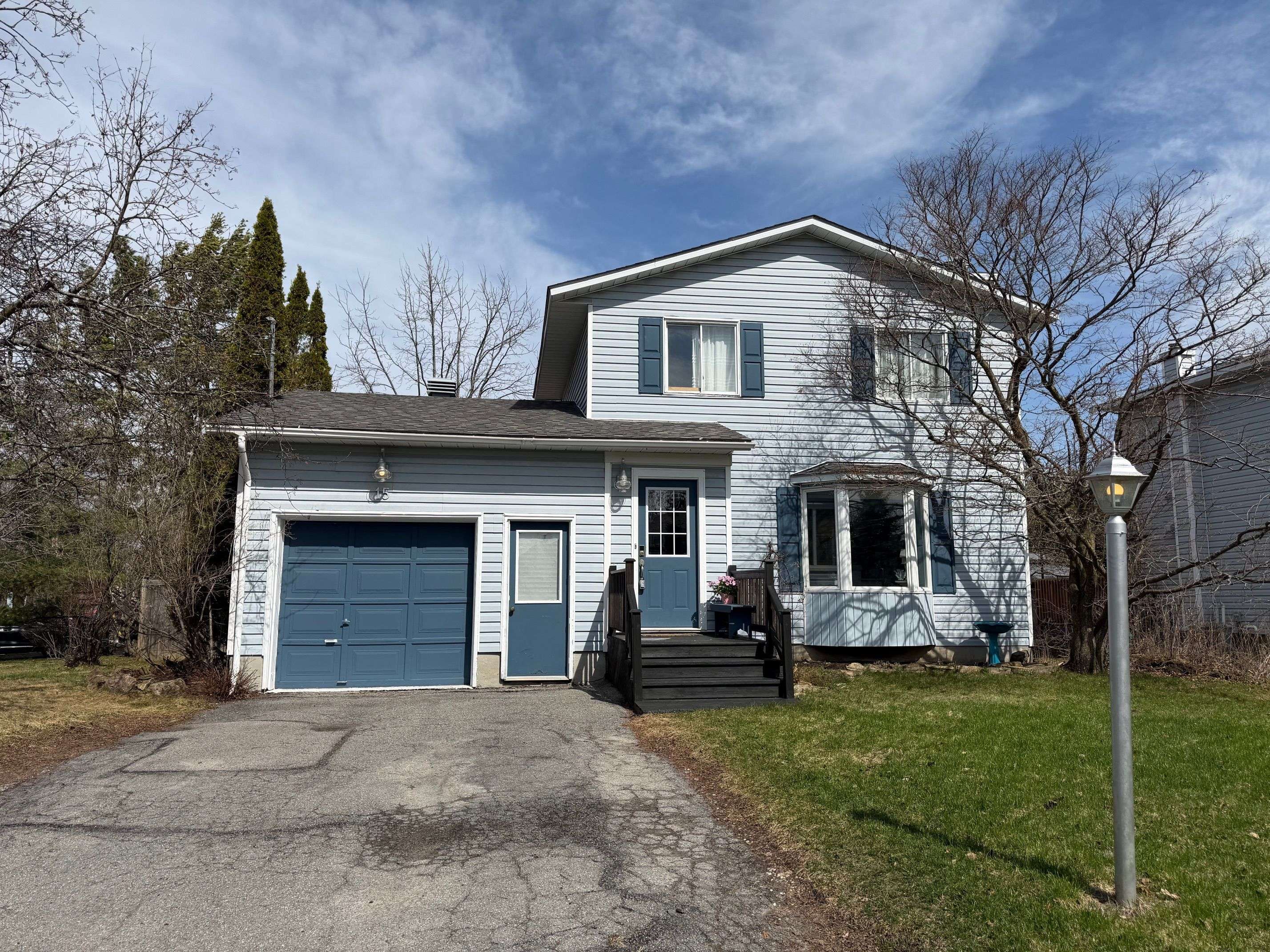 15 Terry Fox AVE, Carleton Place, ON K7C 4G2