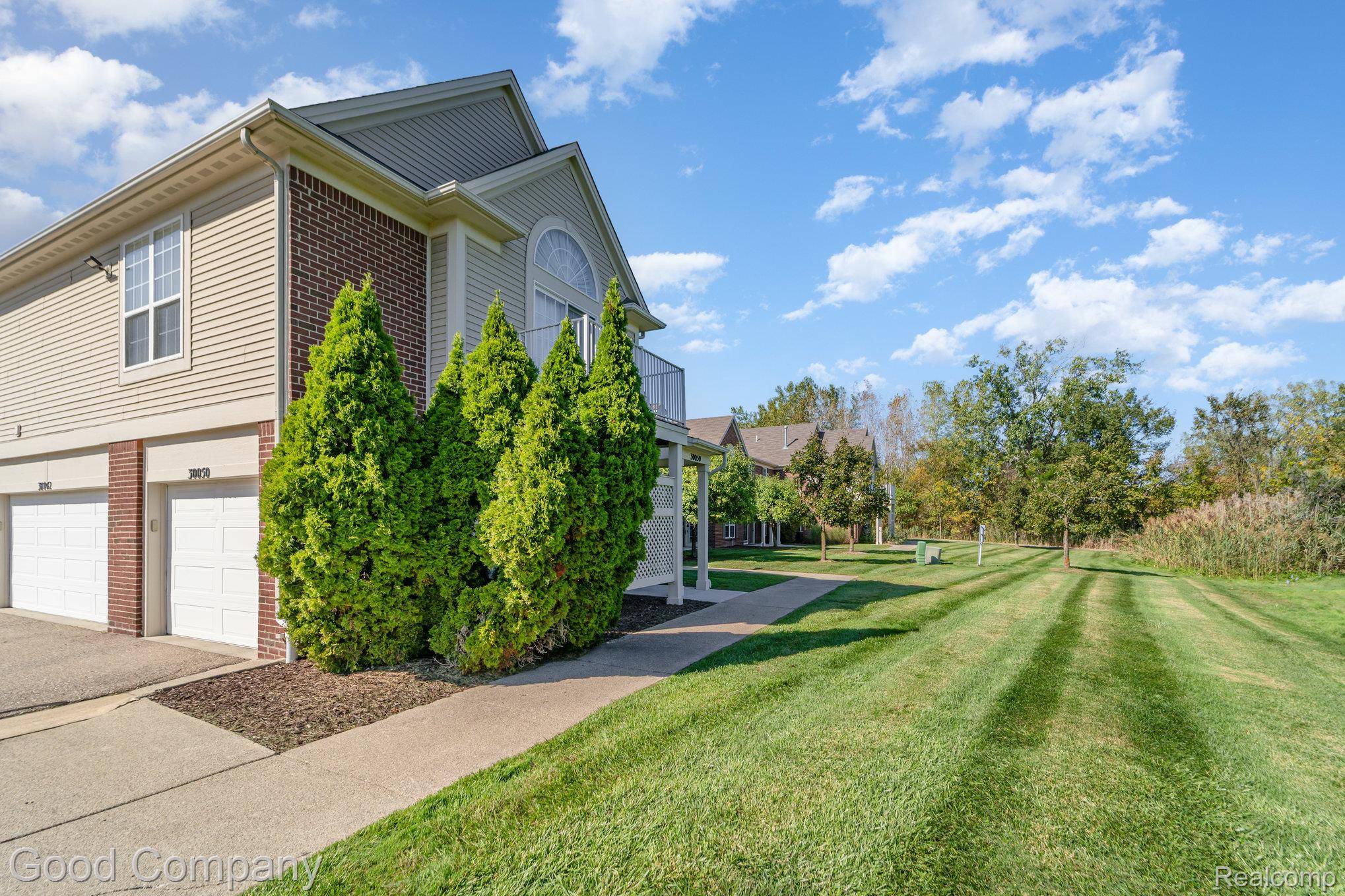 30050 Heritage Pkwy, Warren, MI 48092