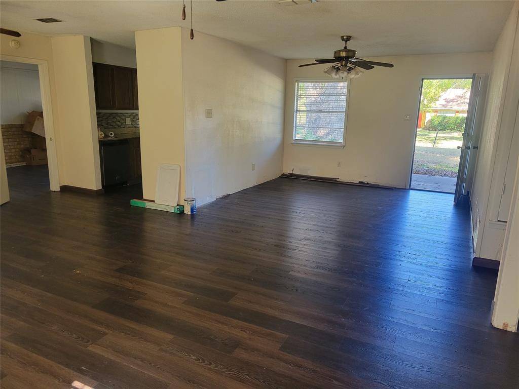 106 Allen Street, Arp, TX 75750